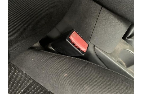 Recambio de anclaje cinturon delantero derecho para ford focus ii (da_) 2.0 tdci referencia OEM IAM 1713777  