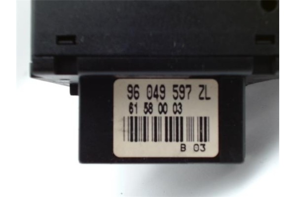 Recambio de mando limpiaparabrisas para peugeot 206 1.9 d referencia OEM IAM 96049597ZL 61580003 