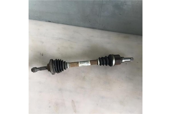 Recambio de palier delantero izquierdo para peugeot 206 1.4 i referencia OEM IAM 96  