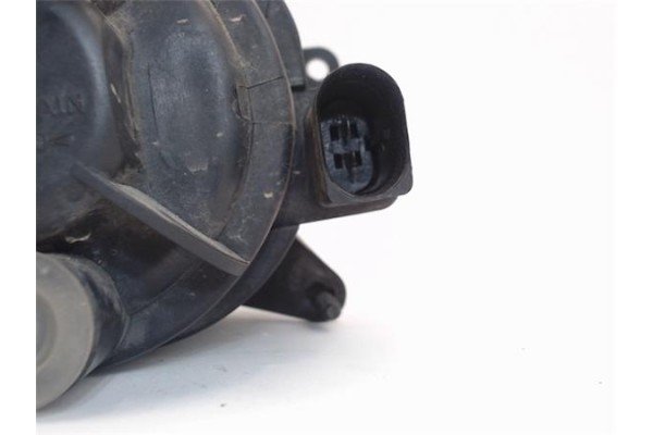 Recambio de faro antiniebla izquierdo para audi allroad quattro (4b5) 2.5 tdi (132kw) referencia OEM IAM 4Z7941699  4Z7941699A ,
