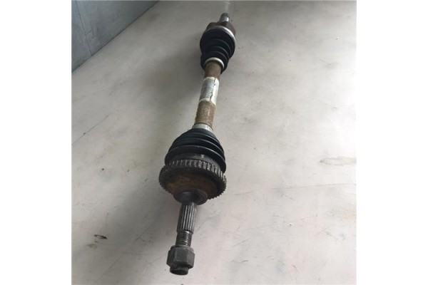 Recambio de palier delantero izquierdo para peugeot 206 1.4 i referencia OEM IAM 96  