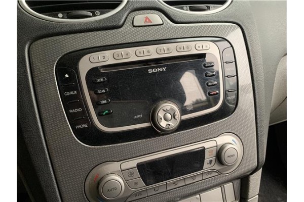 Recambio de autoradio para ford focus ii (da_) 2.0 tdci referencia OEM IAM 1830411  
