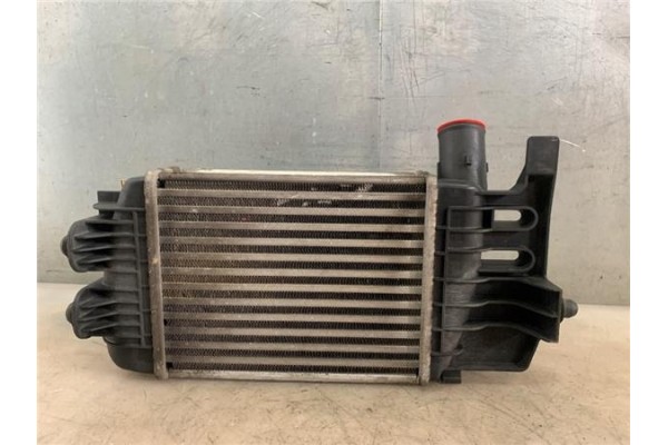 Recambio de intercooler para toyota yaris (ksp9/scp9/nlp9) 1.4 active referencia OEM IAM JD1270000620  