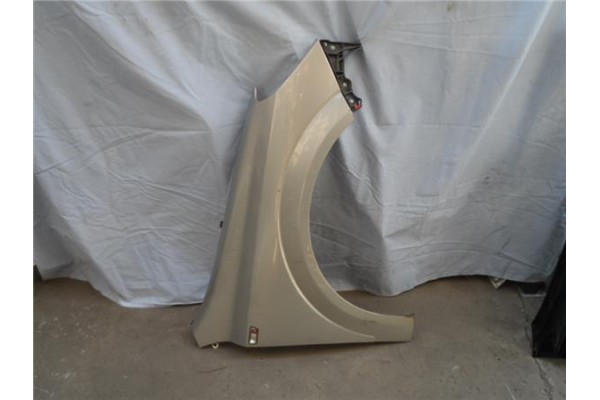 Recambio de aleta delantero derecha para opel astra h berlina (2004) 1.6 referencia OEM IAM   