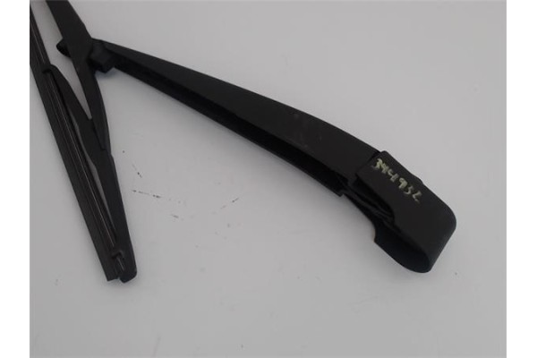 Recambio de brazo limpiaparabrisas trasero para citroen c4 berlina 1.4 16v referencia OEM IAM 6429X8  6426VG , CITROËN
