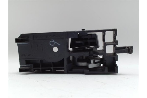 Recambio de manilla int. puerta trasero izquierda para suzuki alto (amf310) 1.0 referencia OEM IAM 8313075JO  
