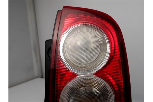 Recambio de piloto trasero derecho para nissan micra (k12e) 1.4 16v referencia OEM IAM B6550AX720 2707881 26550AX720 , NISSAN | 