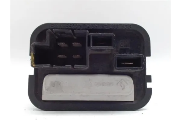 Recambio de rele mando calefaccion para opel zafira b 1.6 enjoy referencia OEM IAM 90566802 52488536 1808441 , OPEL