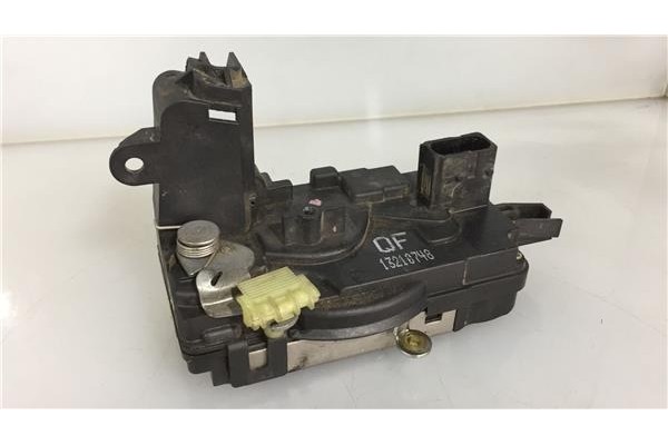 Recambio de cierre electromagnetico delantero izquierdo para opel astra h gtc 1.6 referencia OEM IAM 13210748 QF 