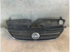 Recambio de rejilla capo para fiat idea (135) 1.4 16v referencia OEM IAM 735357980  