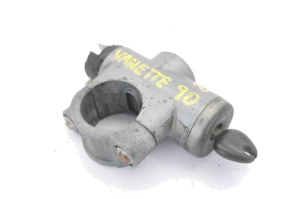 Recambio de clausor para nissan vanette (c220) 2.0 vanette bus slx diesel referencia OEM IAM 48700G5127  