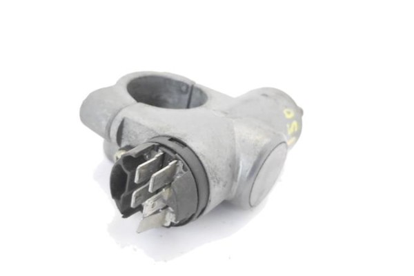 Recambio de clausor para nissan vanette (c220) 2.0 vanette bus slx diesel referencia OEM IAM 48700G5127  