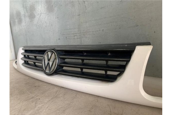 Recambio de rejilla paragolpes delantero para volkswagen polo iii (6n1) 60 1.4 referencia OEM IAM 6N0853661C  