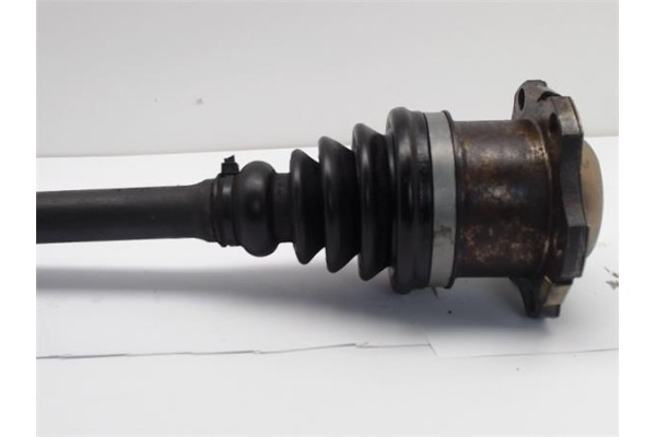 Recambio de palier delantero izquierdo para seat ibiza berlina (6j5) 1.9 tdi referencia OEM IAM 6R0407701  