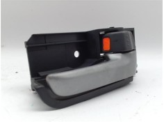 Recambio de manilla int. puerta delantero derecha para suzuki alto (amf310) 1.0 referencia OEM IAM 8311075JO  