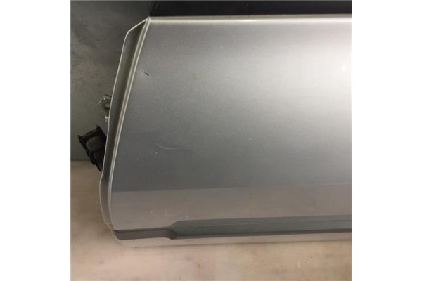 Recambio de puerta trasero izquierda para renault megane ii (bm0/1_, cm0/1_) 1.6 16v referencia OEM IAM 7751473732  