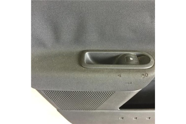 Recambio de puerta trasero izquierda para renault megane ii (bm0/1_, cm0/1_) 1.6 16v referencia OEM IAM 7751473732  