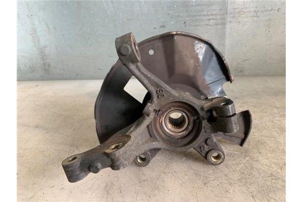 Recambio de mangueta delantero derecha para mazda 2 berlina (de) 1.4 crtd active (5-ptas.) (50kw) referencia OEM IAM D65133021A 