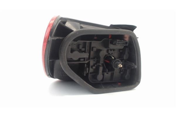 Recambio de piloto trasero derecho para citroen xsara berlina 2.0 hdi 90 referencia OEM IAM   