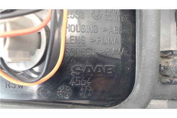Recambio de piloto porton trasero izquierdo para saab 9-5 familiar referencia OEM IAM   