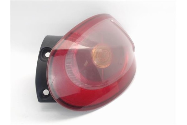 Recambio de piloto trasero derecho para fiat bravo (182) 1.2 16v 80 trofeo referencia OEM IAM 51757542  51934334 , FIAT | 518988