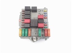 Recambio de caja fusibles/rele para fiat bravo (182) 1.2 16v 80 trofeo referencia OEM IAM 51775686  