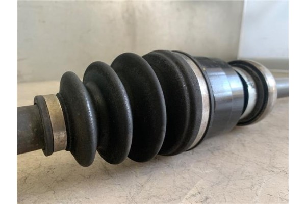 Recambio de palier delantero derecho para mazda 2 berlina (de) 1.4 crtd active (5-ptas.) (50kw) referencia OEM IAM FD8225500A  