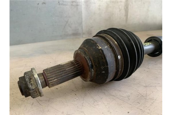 Recambio de palier delantero derecho para mazda 2 berlina (de) 1.4 crtd active (5-ptas.) (50kw) referencia OEM IAM FD8225500A  