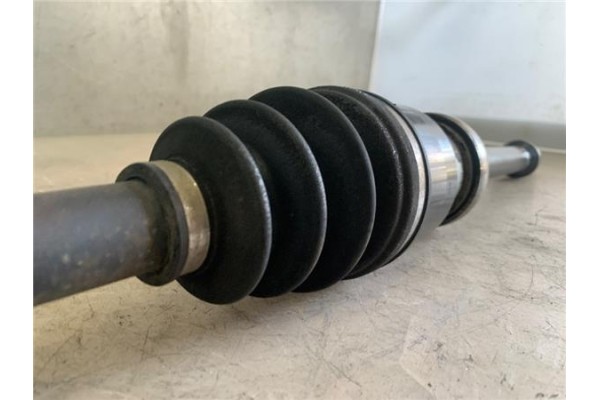 Recambio de palier delantero derecho para mazda 2 berlina (de) 1.4 crtd active (5-ptas.) (50kw) referencia OEM IAM FD8225500A  