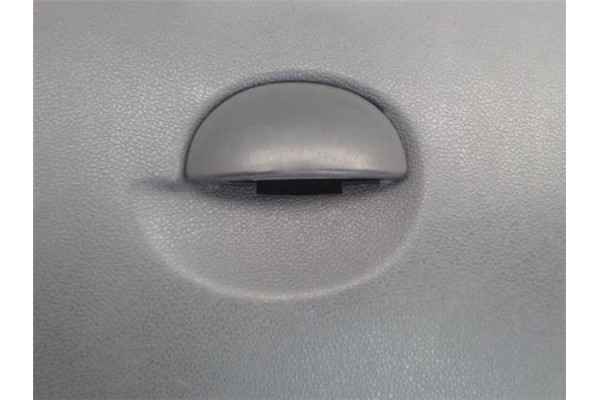 Recambio de guantera salpicadero para dacia logan 1 1.6 prestige referencia OEM IAM 6001550895  