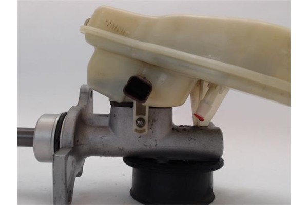 Recambio de bomba freno para citroen c3 1.4 hdi referencia OEM IAM 320670938 25419579 