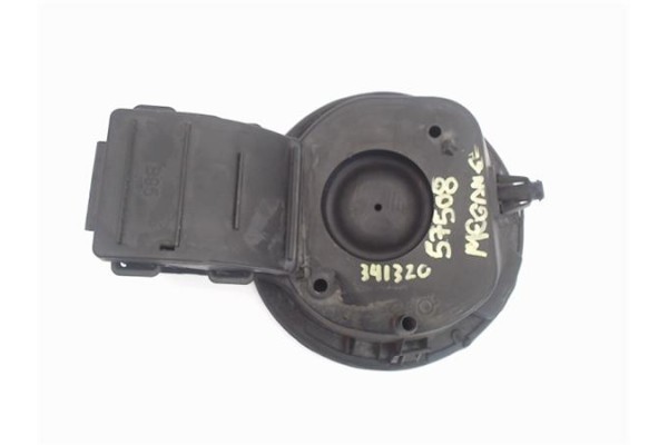 Recambio de tapa exterior combustible para renault megane iii berlina 5p 1.5 expression referencia OEM IAM 781200005R   Recambio de tapa exterior combustible para renault megane iii berlina 5p 1.5 expression referencia OEM IAM 781200005R