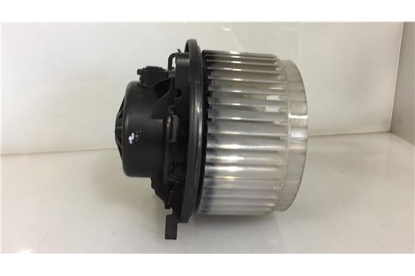 Recambio de motor calefaccion para opel insignia berlina 2.0 cdti referencia OEM IAM 5242673401 100730093 