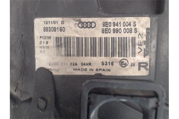 Recambio de faro delantero dcho para audi a4 berlina (8e) 3.0 referencia OEM IAM 8E0941004S  