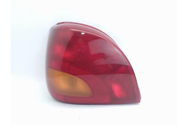 Recambio de piloto trasero izquierdo para ford fiesta berlina referencia OEM IAM   