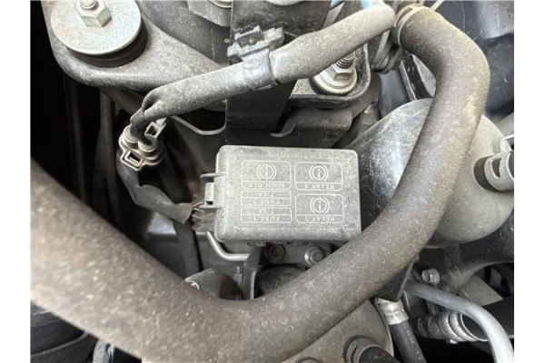 Recambio de caja fusibles/rele para mitsubishi outlander (gf0/gg0) 2.0 phev kaiteki 4wd (gg2w) referencia OEM IAM 8565A286  