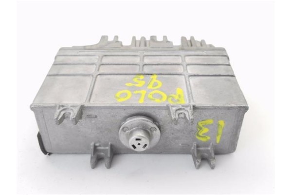 Recambio de centralita para volkswagen polo classic (6kv2) referencia OEM IAM 030906027K 0261203914 