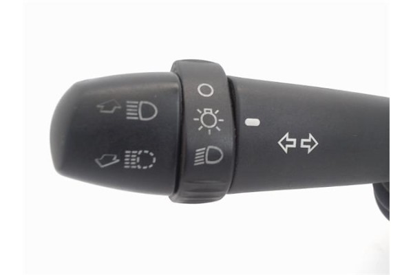 Recambio de mando intermitencia para fiat stilo (192) 1.6 16v (192_xb1a) referencia OEM IAM 07353682470  