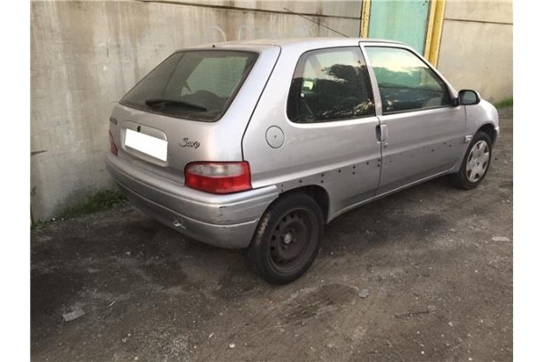 citroen saxo del año 2001