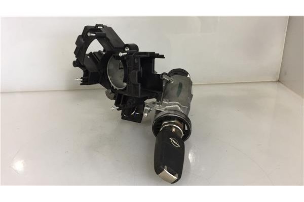 Recambio de clausor para opel insignia berlina 2.0 cdti referencia OEM IAM 20912838 20909327 