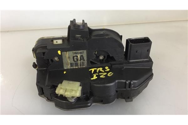 Recambio de cierre electromagnetico trasero izquierdo para opel insignia berlina 2.0 cdti referencia OEM IAM 13503807 GA 1357955