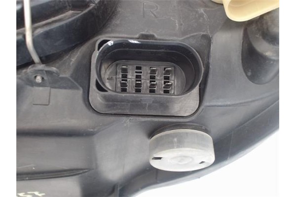 Recambio de faro delantero dcho para seat ibiza (6k1) 1.4 referencia OEM IAM 6K2941044A  