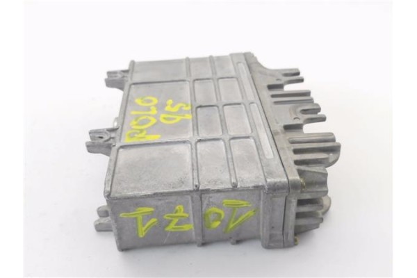 Recambio de centralita para volkswagen polo classic (6kv2) referencia OEM IAM 030906027K 0261203914 