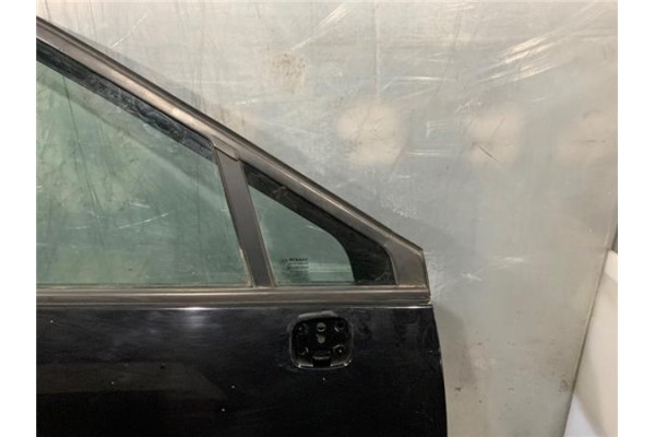 Recambio de puerta delantero derecha para renault scenic iii (jz) 1.2 grand expression referencia OEM IAM 801008349R  