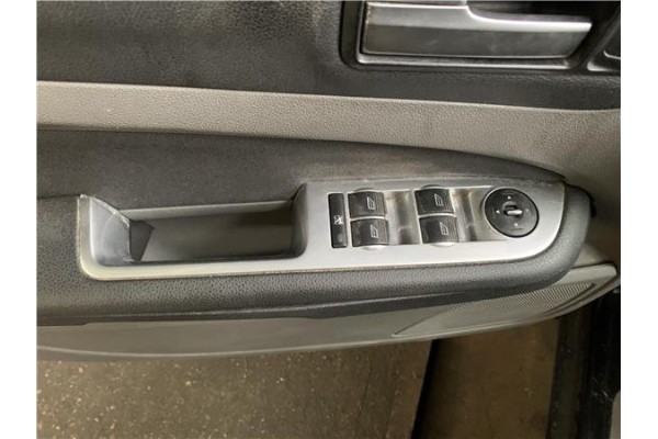 Recambio de mando elevalunas delantero izquierdo para ford focus ii (da_) 2.0 tdci referencia OEM IAM 1547152  
