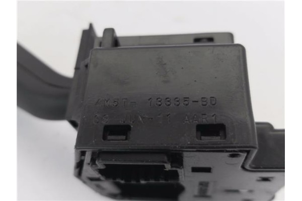 Recambio de mando intermitencia para ford focus ii (da_) 2.0 tdci referencia OEM IAM 1362587 4M5T13335BD 