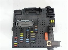 Recambio de caja fusibles/rele para volvo v70 familiar 2.4 (103kw) referencia OEM IAM 8676391 12217799 
