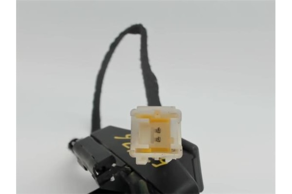 Recambio de cerradura porton para renault clio ii fase ii 1.3 referencia OEM IAM 7700308997  