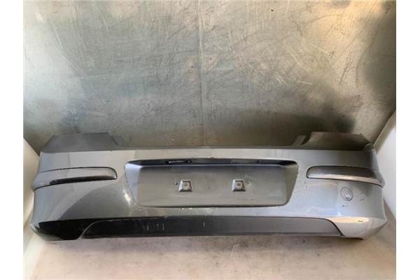 Recambio de paragolpes delantero para opel astra h berlina 1.9 cdti 16v referencia OEM IAM   