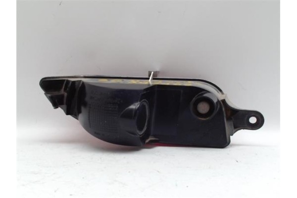 Recambio de piloto antiniebla trasero derecho para opel corsa c 1.0 sport referencia OEM IAM   